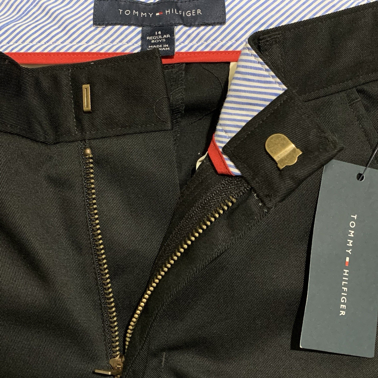 Tommy Hilfiger Boys’ Flat Front School Uniform Black Size 14 Regular NWT Preppy