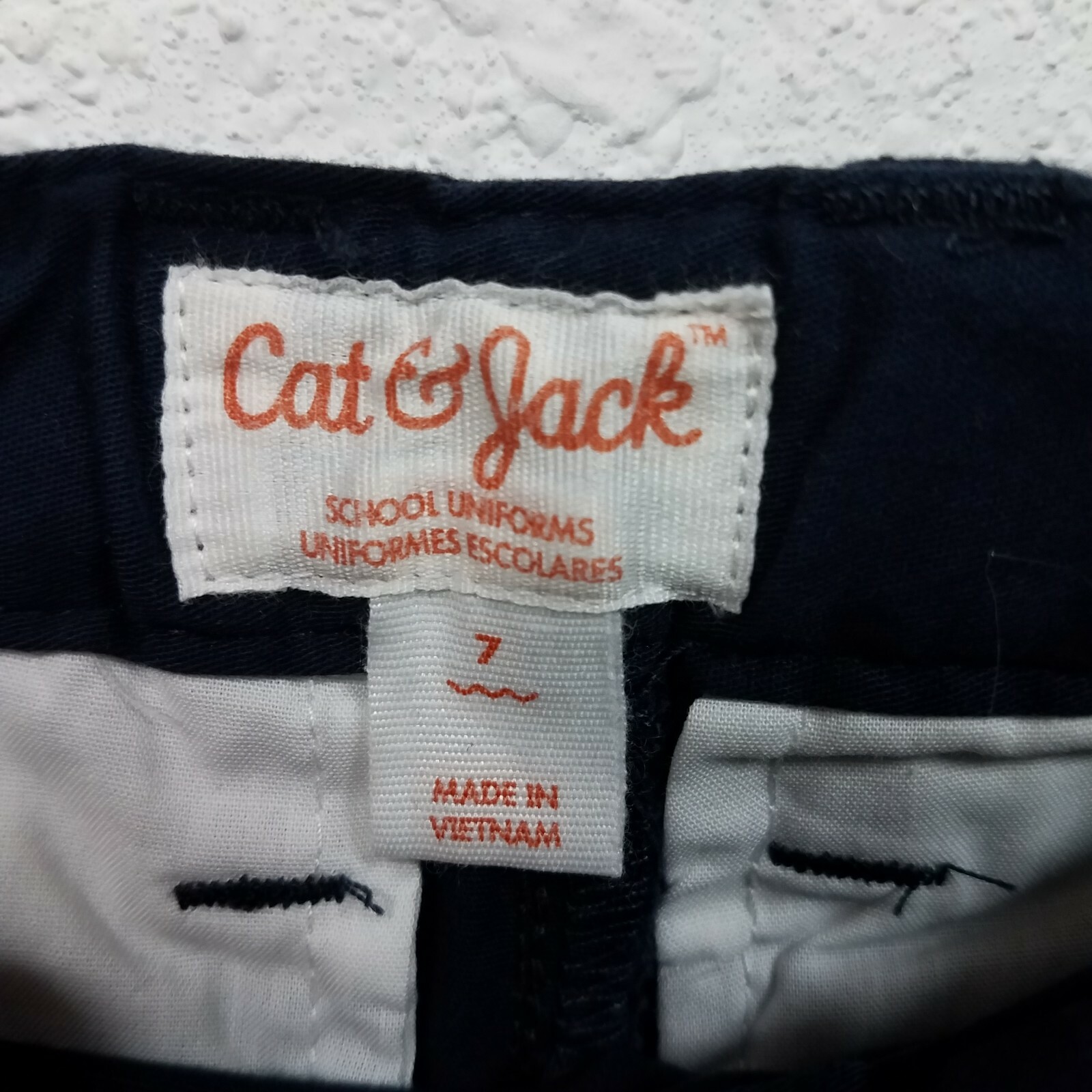 **DEFECTIVE** Cat & Jack Boys’ Flat Front Stretch Uniform Shorts, Navy, 7