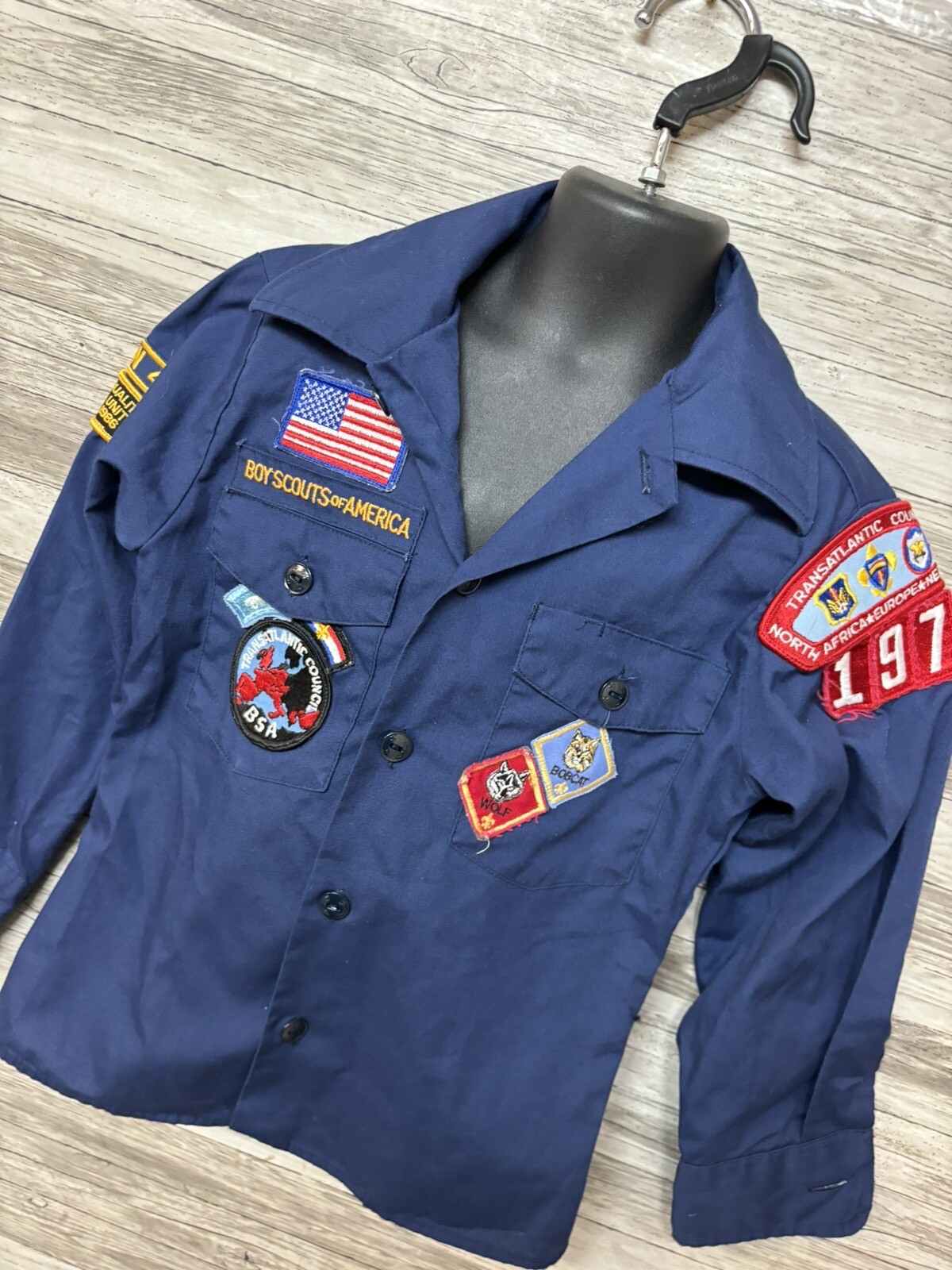 Boy Scouts Official Boys Shirt Size 8 Navy Blue Long Sleeve ButtonDown