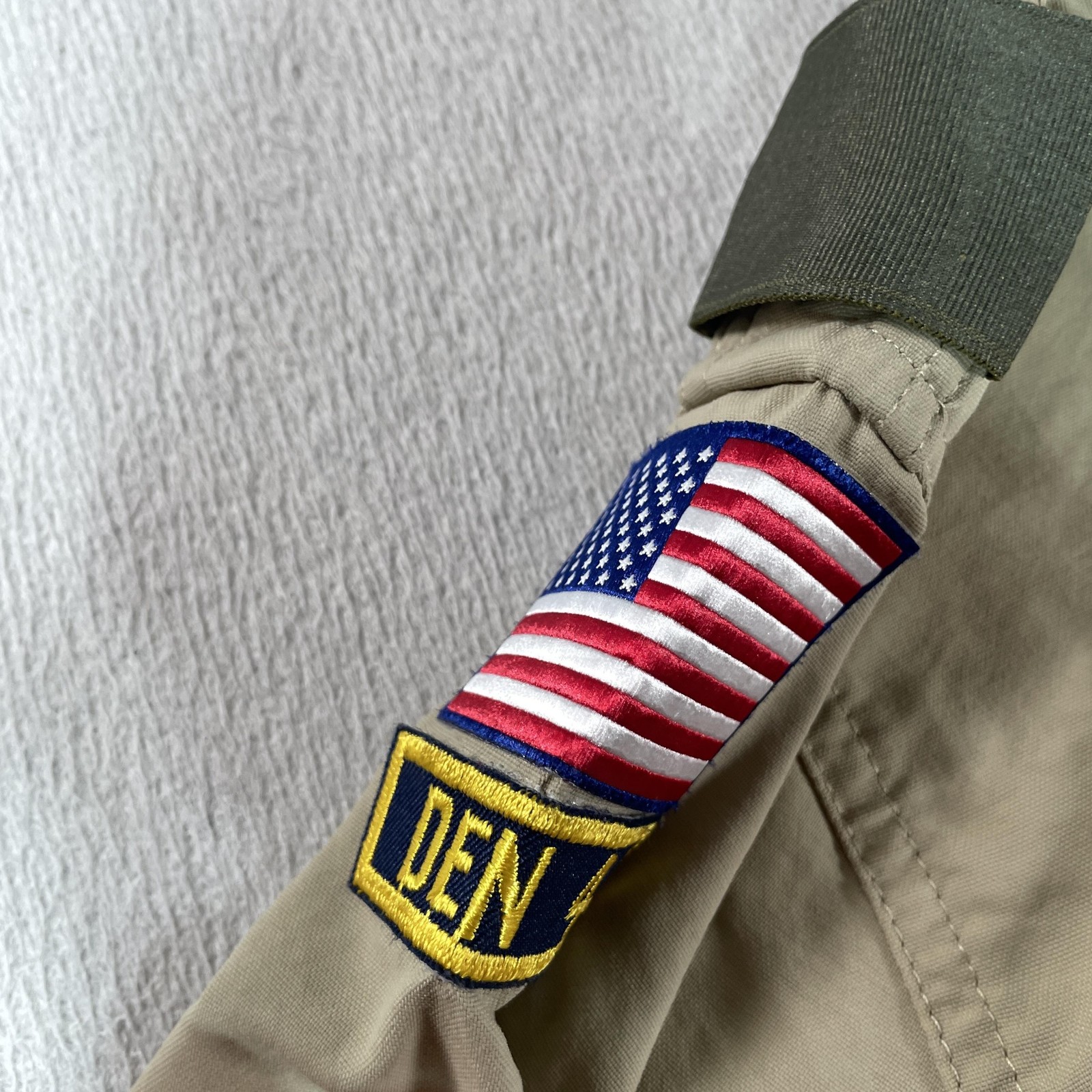 Boy Scouts Of America Shirt Youth Medium Beige Uniform Patches 100 Years 2010