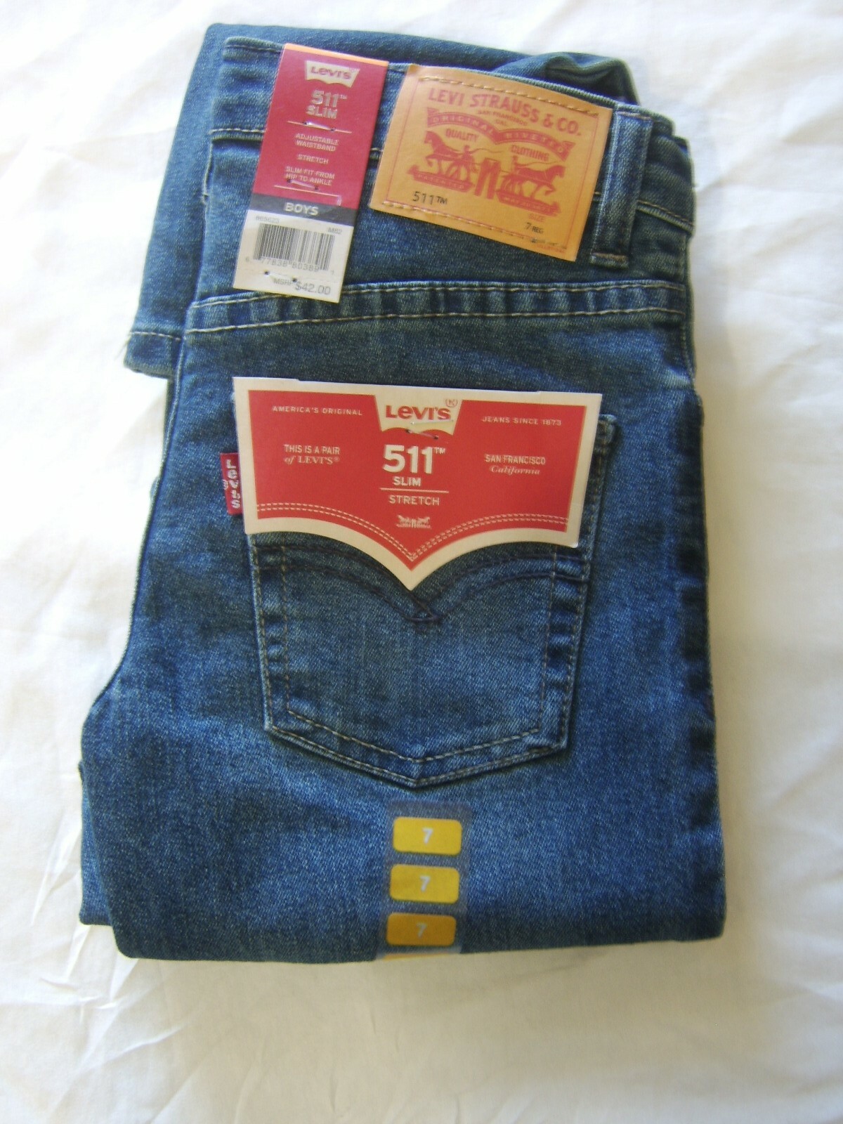 BOY’S LEVI’S 511 SLIM JEANS NWT SIZE 7 REGULAR (SEE MEASUREMENTS) STYLE 2 :B20-4