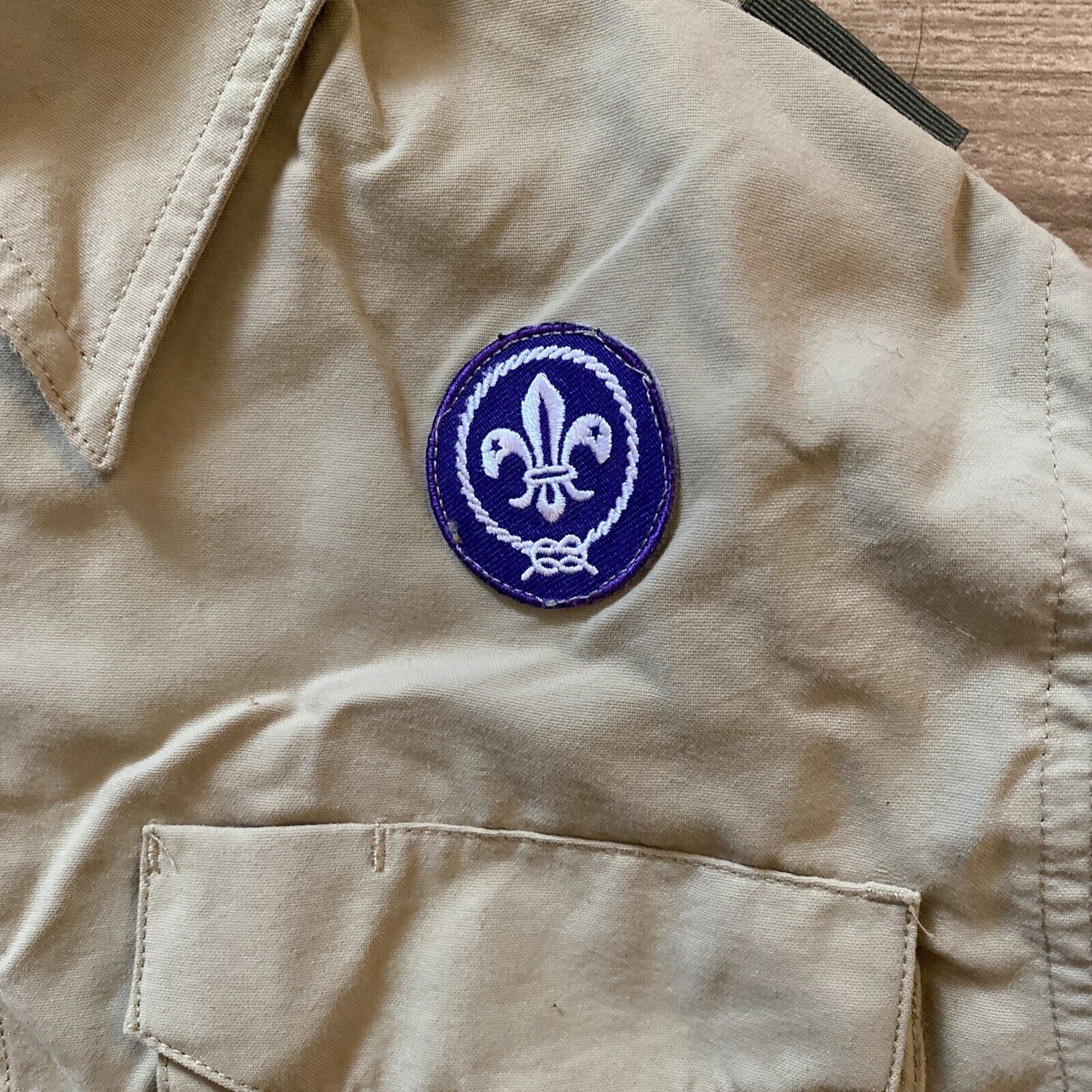 BOY SCOUTS Of America Long Sleeve Uniform Shirt BSA Scout Youth Large & Patches