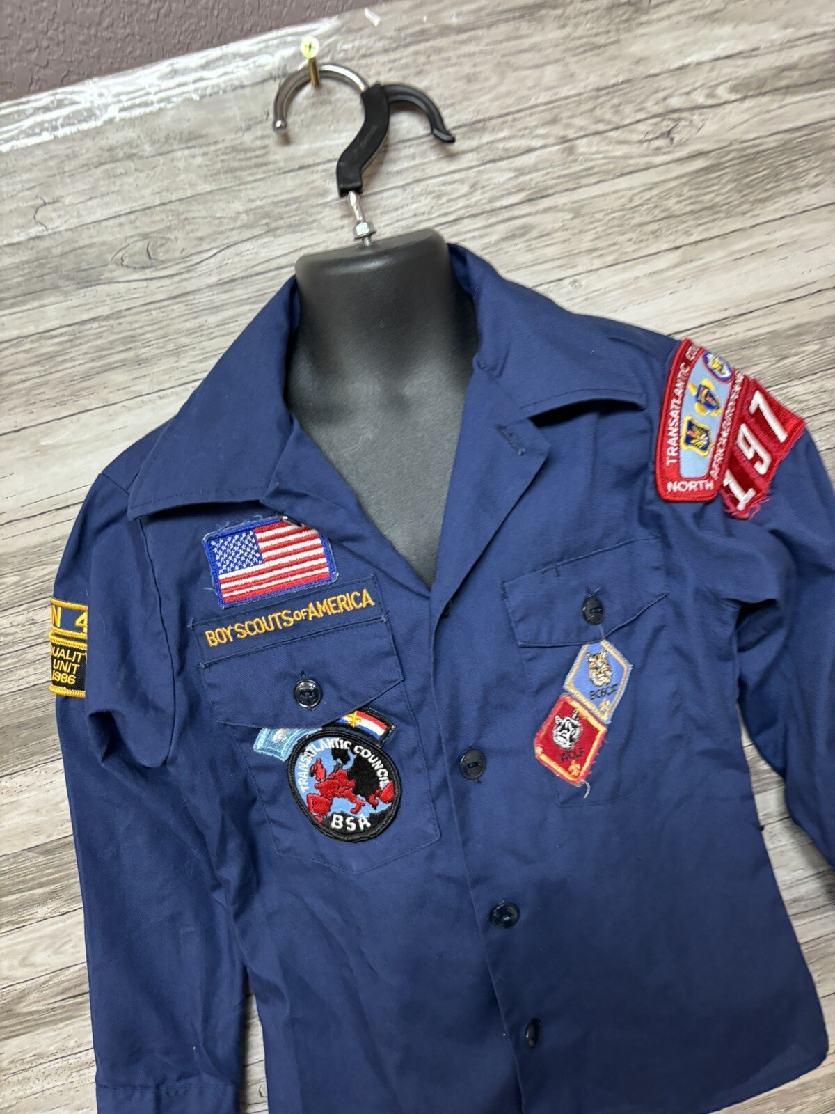 Boy Scouts Official Boys Shirt Size 8 Navy Blue Long Sleeve ButtonDown