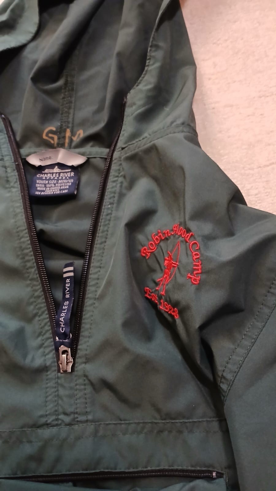 Robin Hold Camp Uniform 2 Rain jackets Pullover Jackets Save Money! Sz Medium