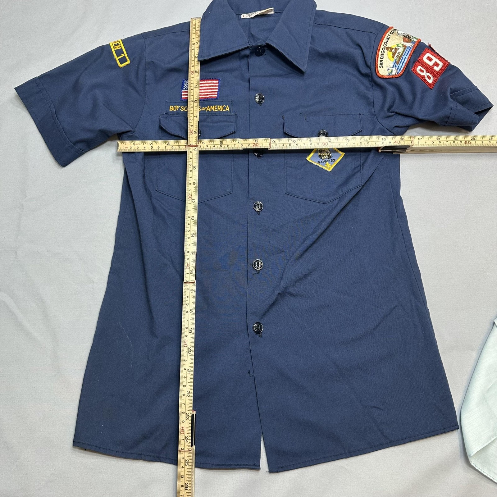 Boy Scouts Of America Uniform Boys Size 16 Blue Cub Scout Shirt Patches