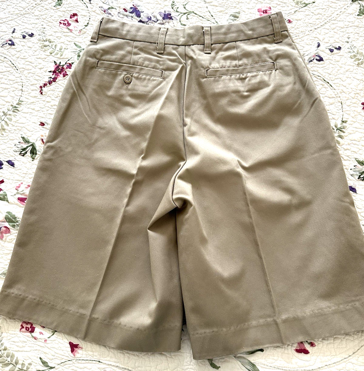 Men’s Boys Work / School Uniform Shorts Size 29 Khaki Tan 10″ inseam Flat front