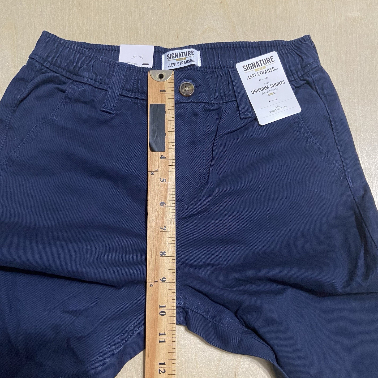 Levi Strauss Boys’ Size Medium Flex Stretch School Uniform Shorts in Blue