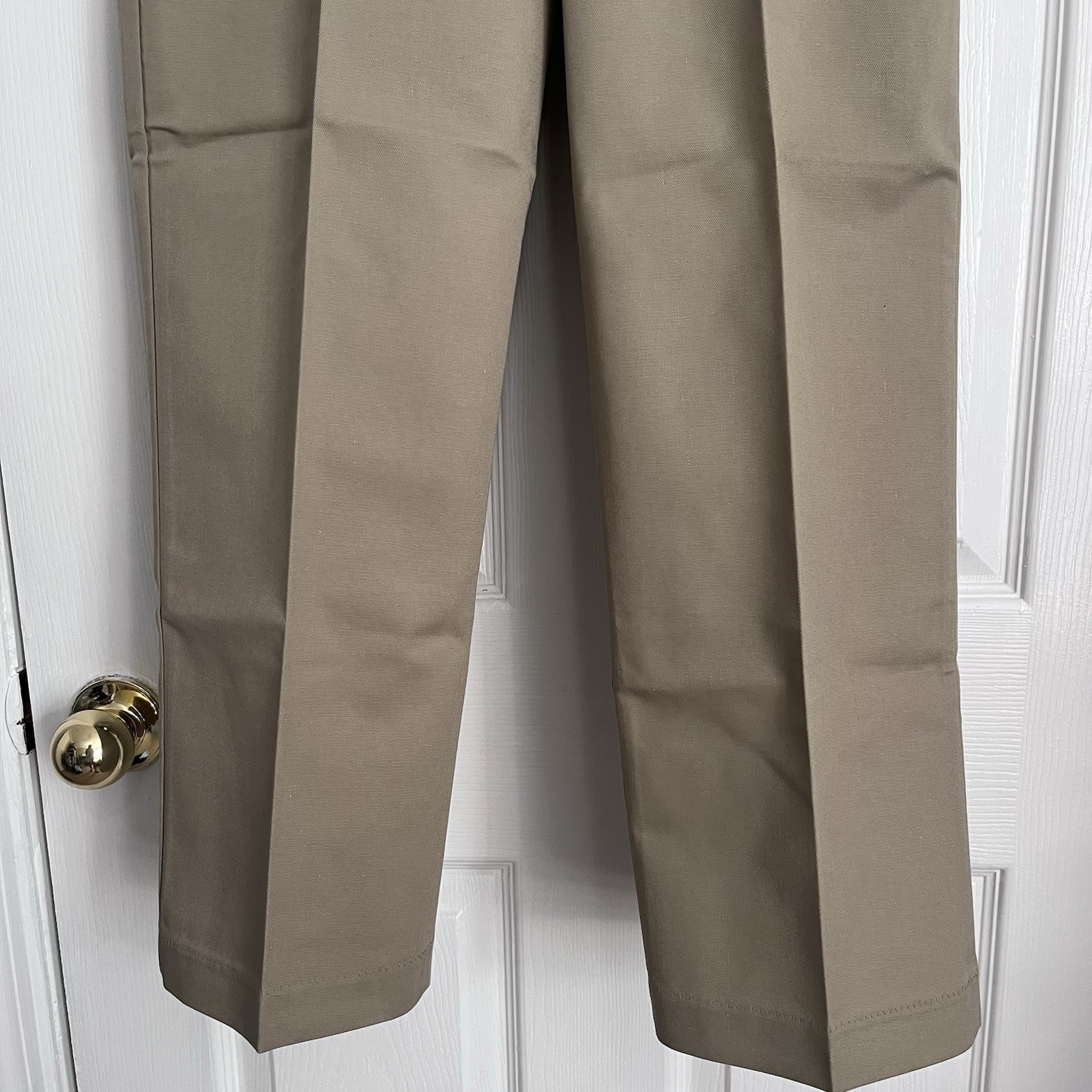 Dickies SchoolWear Boys 18H Classic Khaki Pant 30X28 Flat Front Straight Leg NWT
