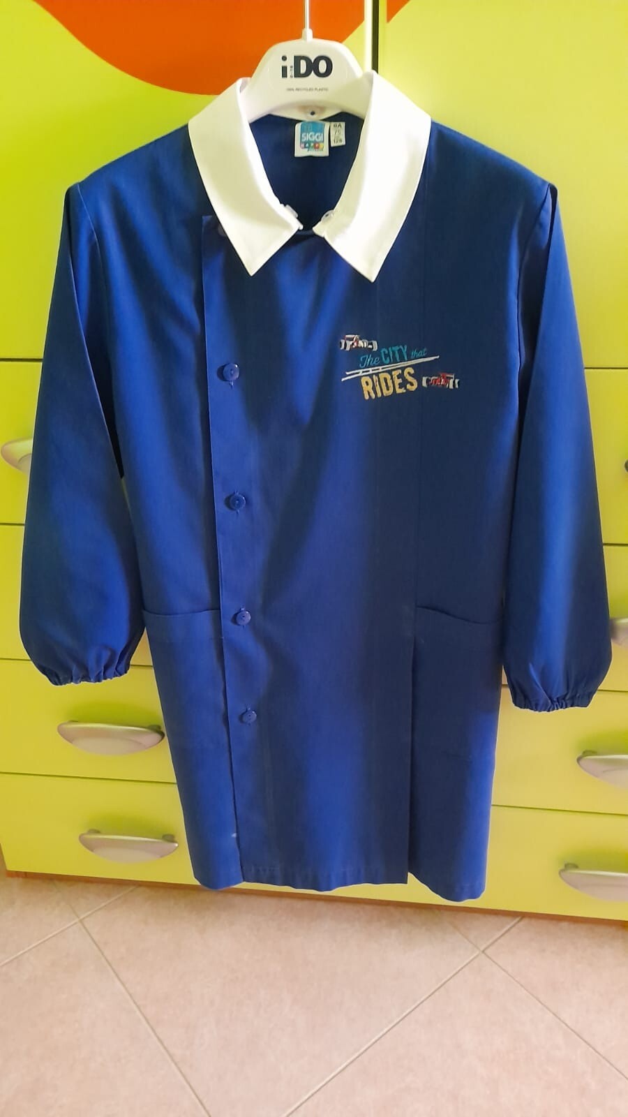 SIGGI ELEMENTARY SCHOOL CHILD 8 YEARS BLUE EMBROIDERED WHITE COLLAR APRON