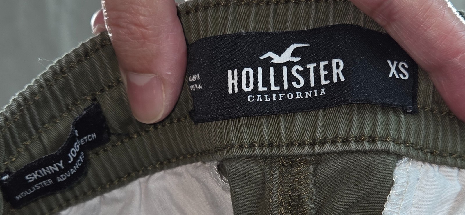 Lot of 3 Boys/Men’s Cargo Pants & Joggers – Gap Kids XXL & Hollister XS – Green/