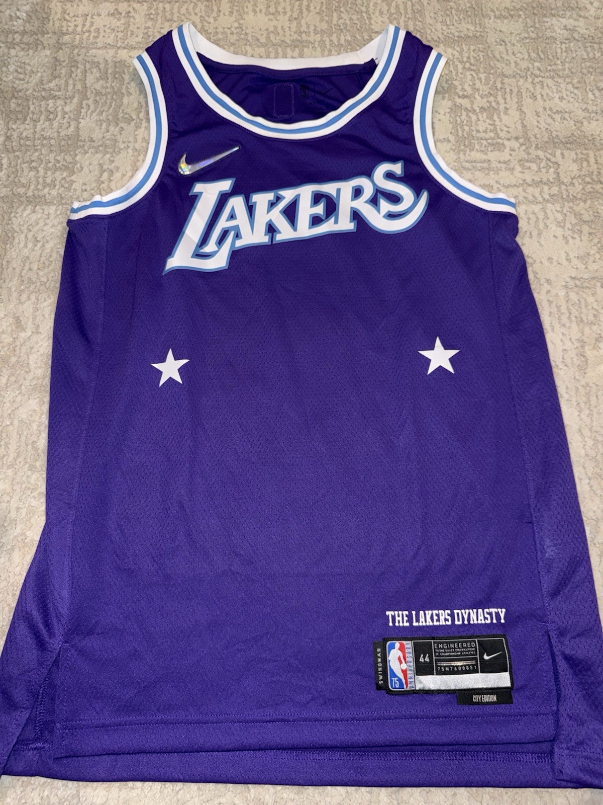 Los Angeles Lakers Nike Swingman City Edition Jersey Size Medium DB4067-504 NBA