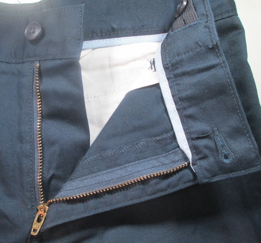 LANDS END Navy School Uniform Plain Front Blended Chino Shorts Boys 18 NEW