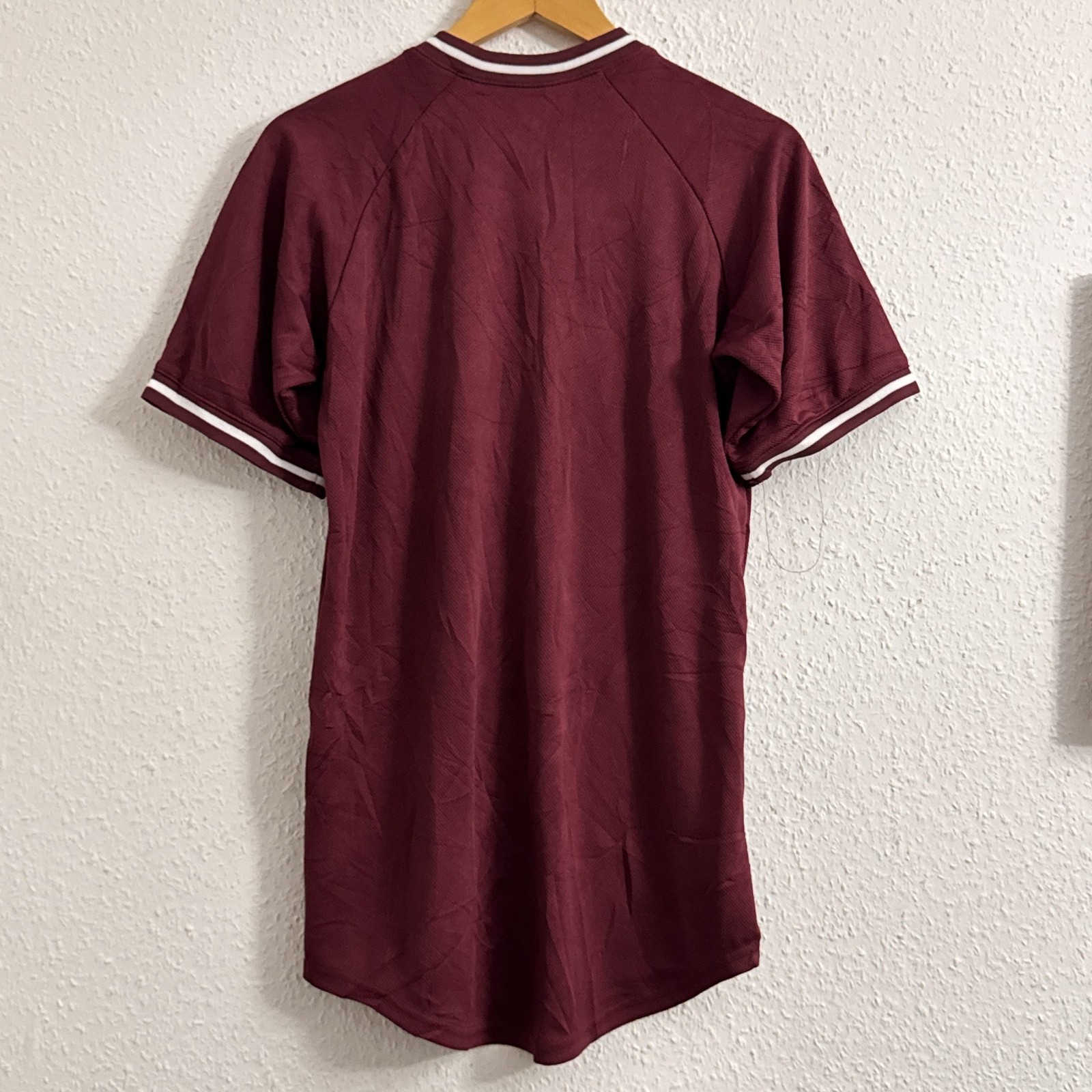 Majestic Burgundy South Shore Smoke Baseball Jersey XL Youth 2665