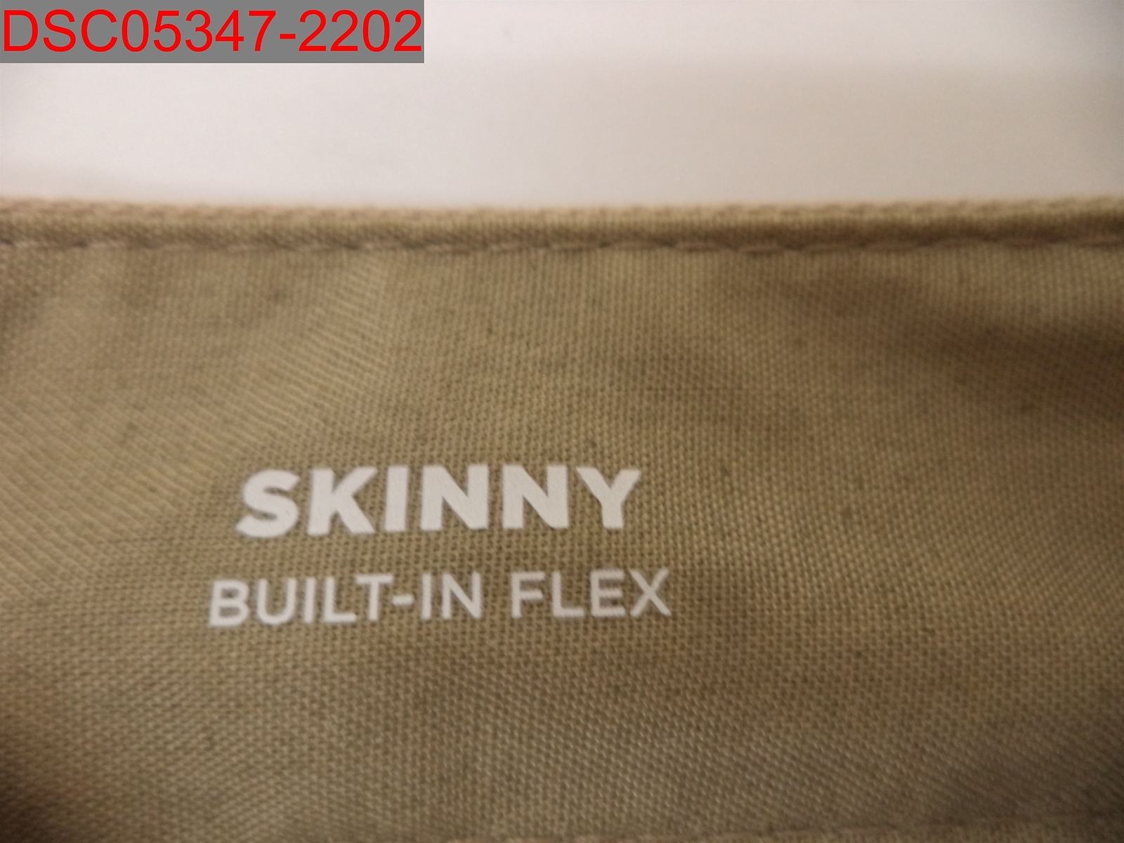 Old Navy Boys Khaki Skinny Built In Flex Adjustable Waist Uniform Pant, Size 10