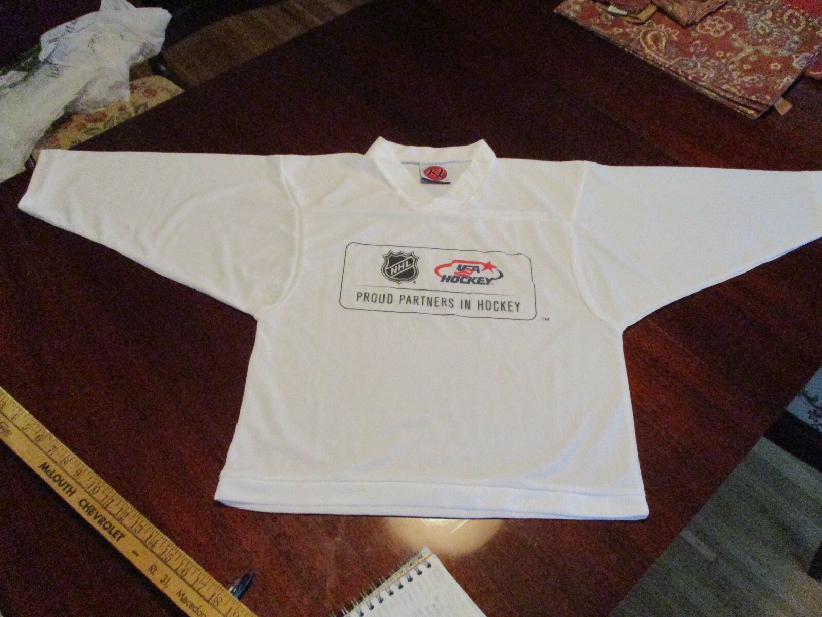 TEAM USA NATIONAL TEAM NHL PROUD PARTNERS IN HOCKEY JERSEY- YOUTH MED OLYMPICS