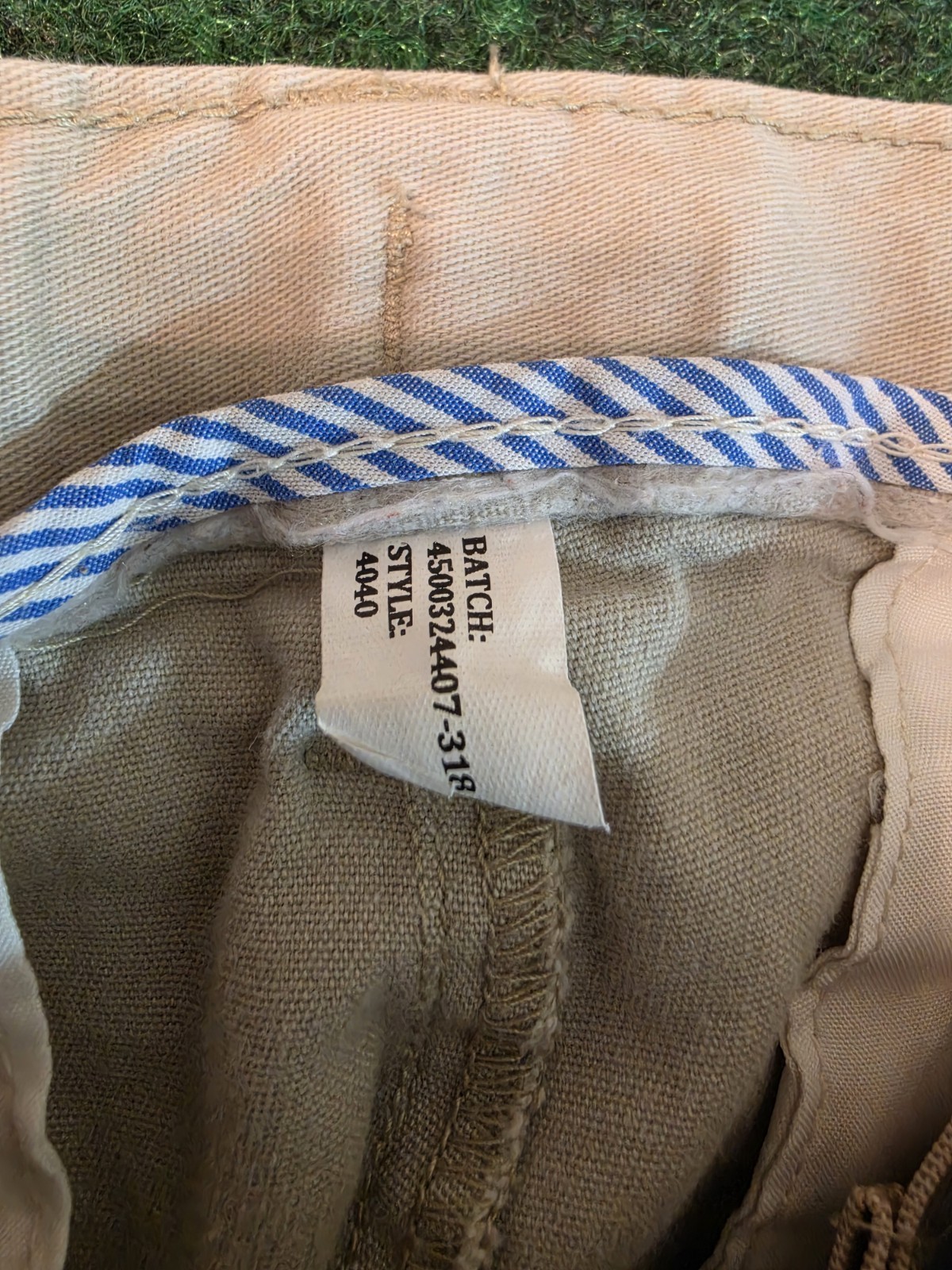 – L@@K – Boys Izod Light Beige Pleated School Uniform Pants Sz 14 Nice! –