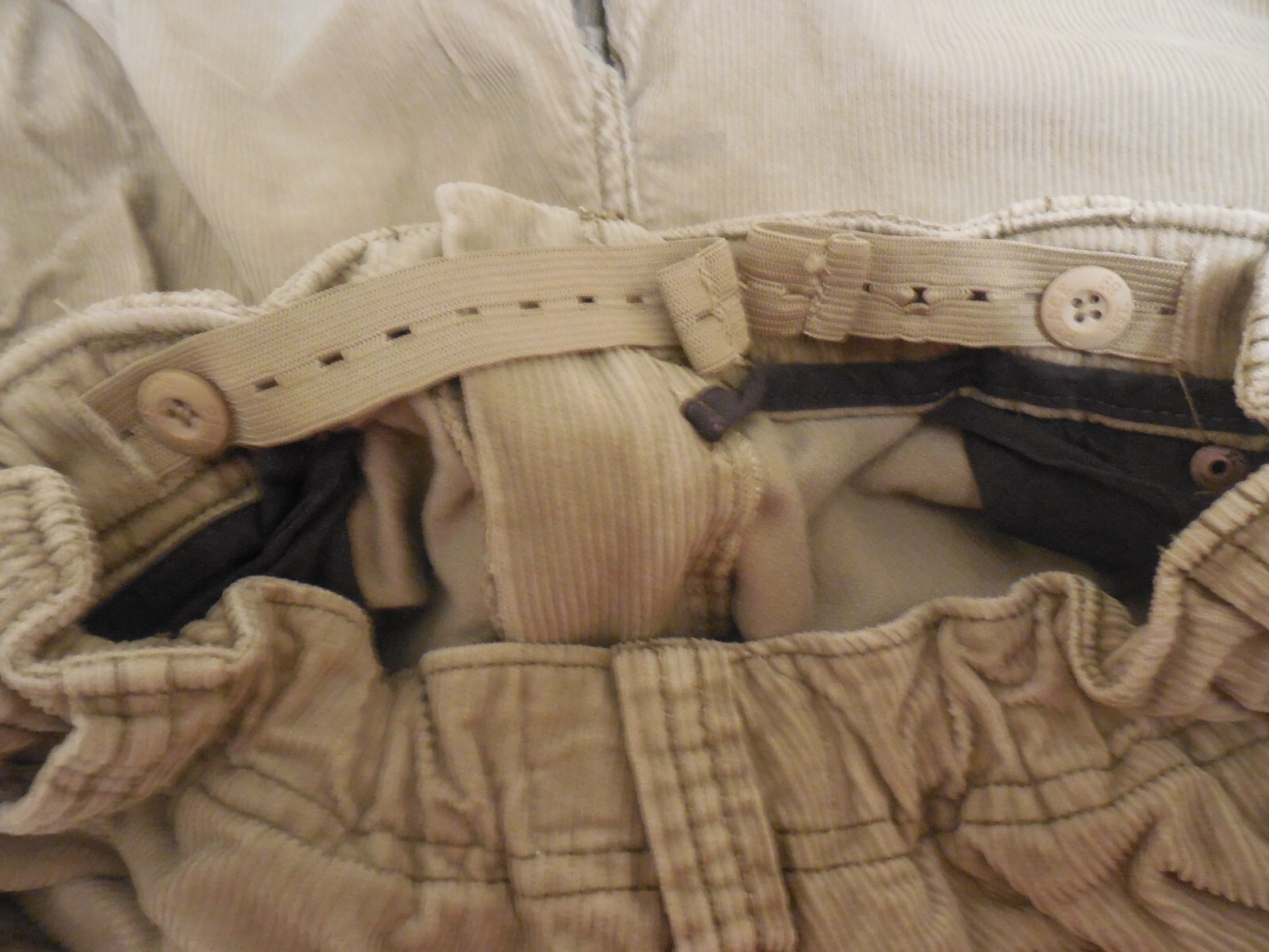 *Great Condition* Children’s Place Boys Sz 14 Beige Corduroy Uniform Pants