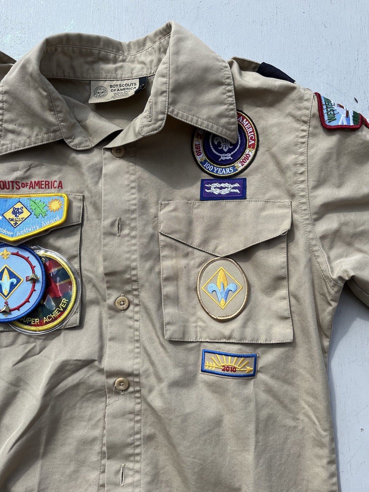 Kid’s Boy Scouts of America Shirt Beige Uniform Official M Chief Outdoors Camp