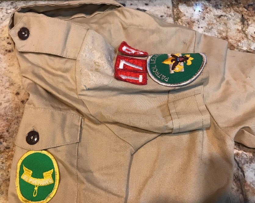 OFFICIAL BOY SCOUTS OF AMERICA TAN UNIFORM SHIRT – Youth Boys Medium