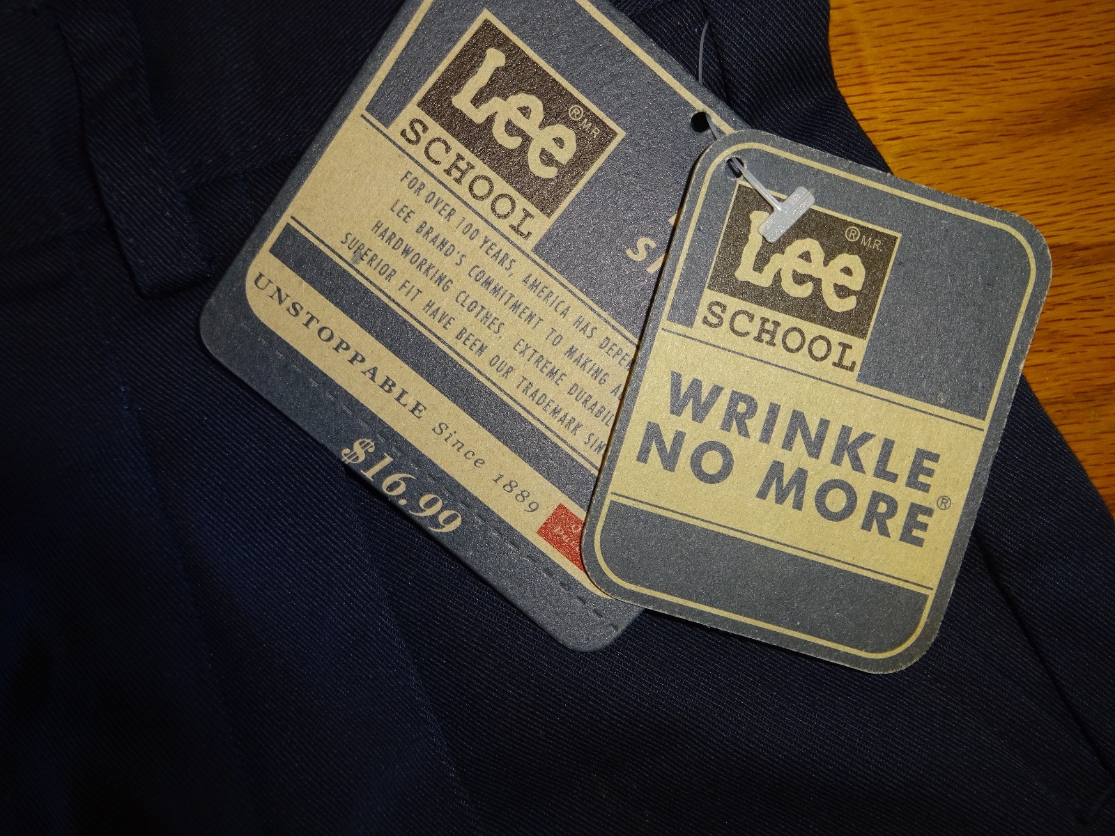 NEW BOY’S LEE SCHOOL SHORTS NAVY BLUE SIZE 16 MSP $16.99 .
