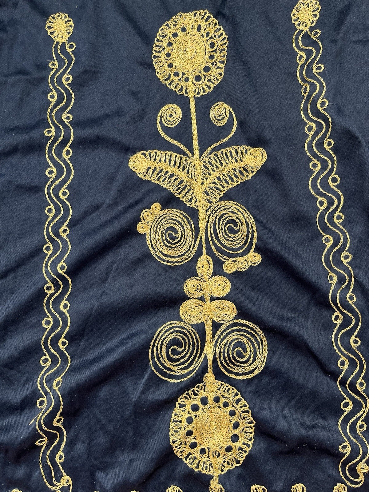 Saoud Bros Young Boys Navy Blue Kaftan Gold Embroidery Age 4-6 year Old