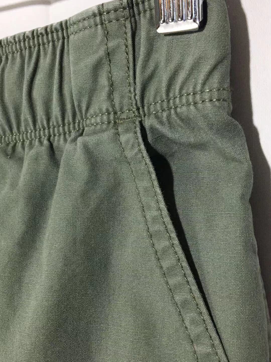 Lands end boys active chino shorts Sz M Green Cotton Pull on Elastic Waist