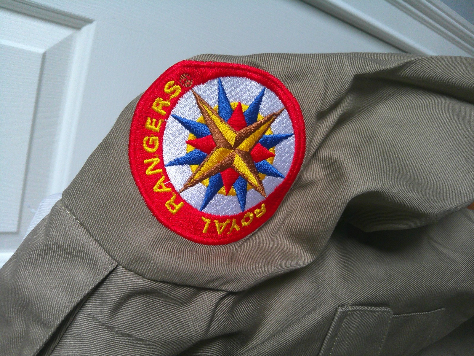 VINTAGE NEW Royal Rangers Khaki Shirt Boys 10 with Patch