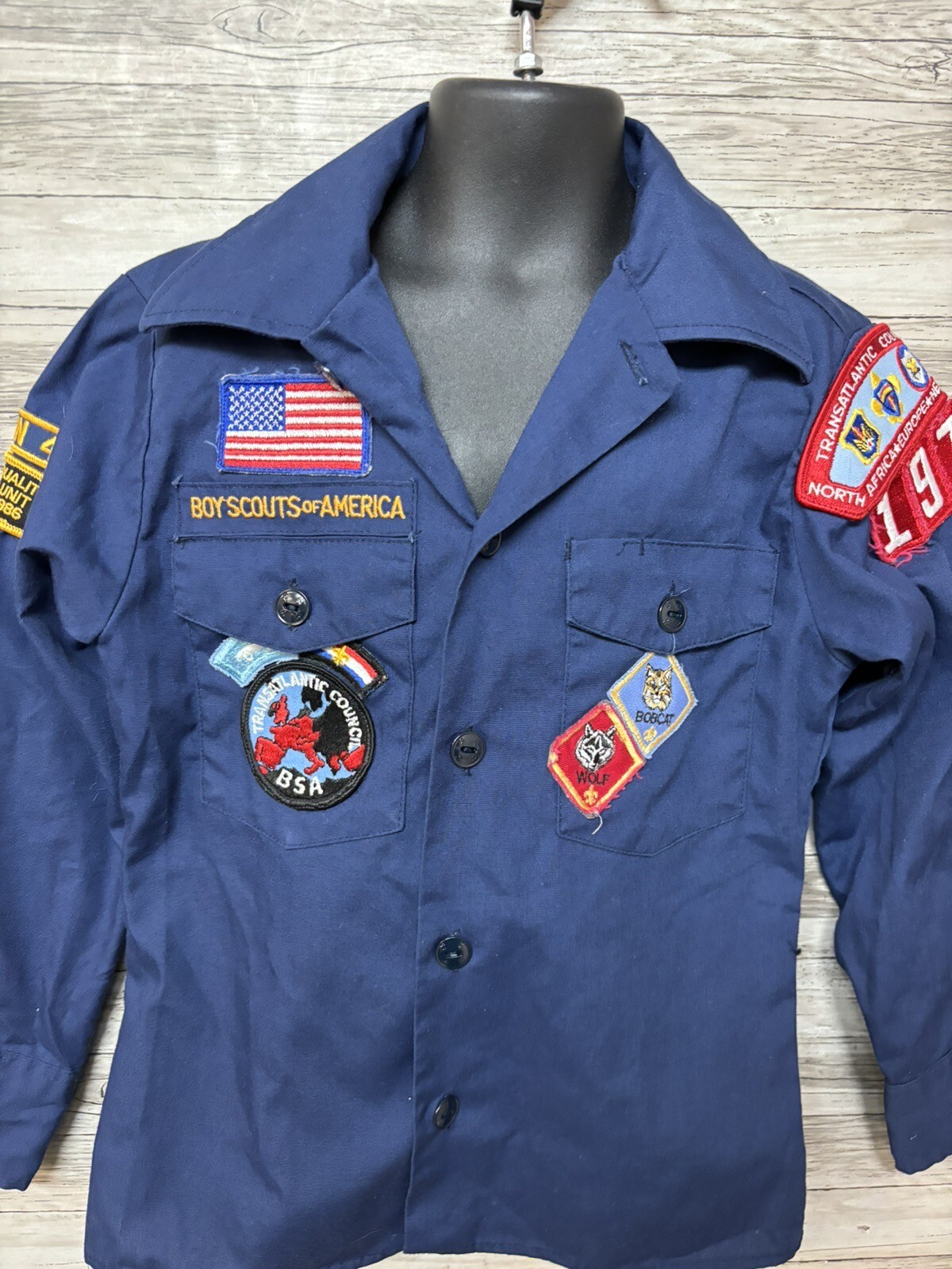 Boy Scouts Official Boys Shirt Size 8 Navy Blue Long Sleeve ButtonDown