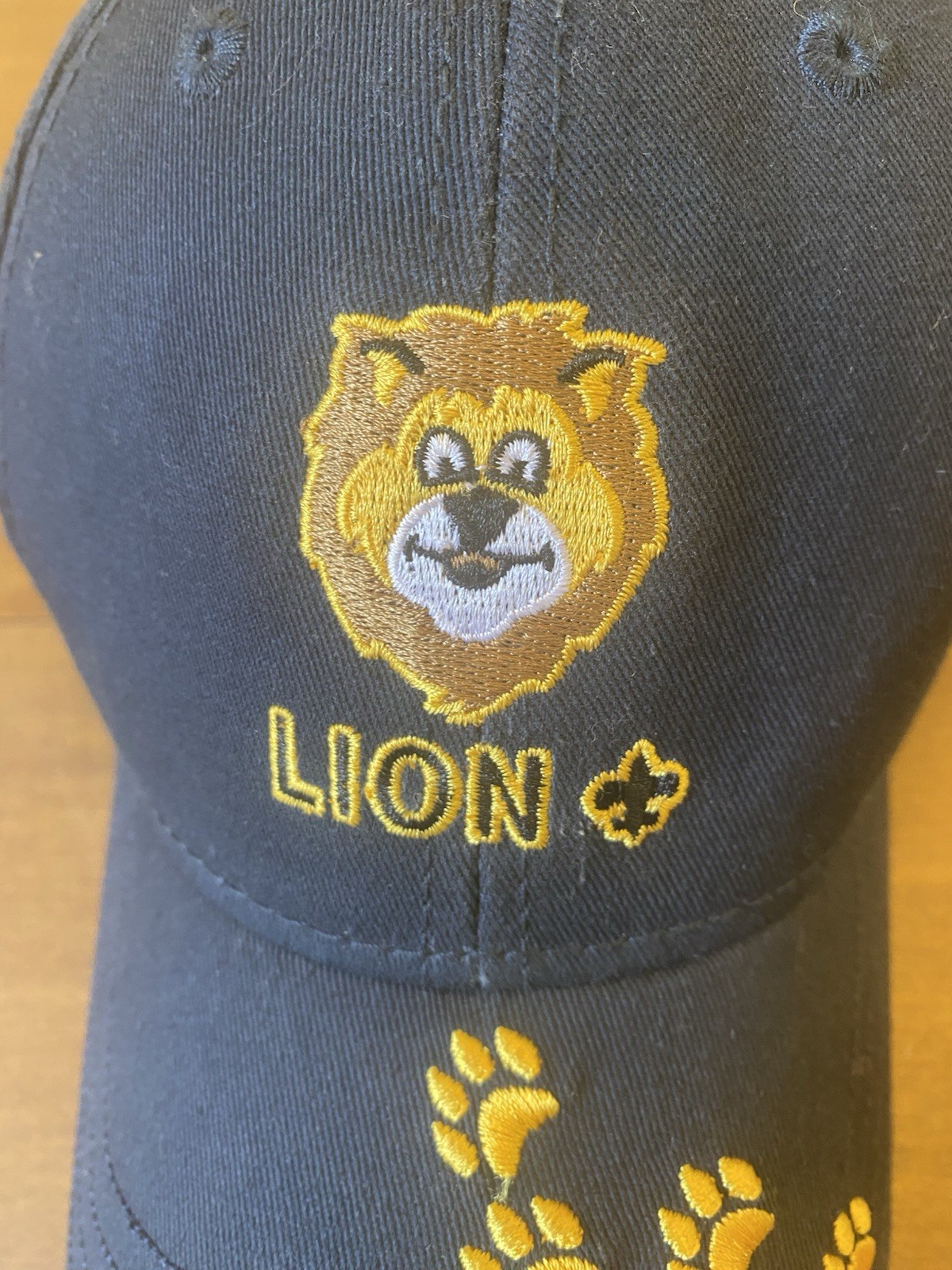 Cub Boy Scout Uniform Lion Hat Youth S/M Strap Back BSA Scouting America Navy