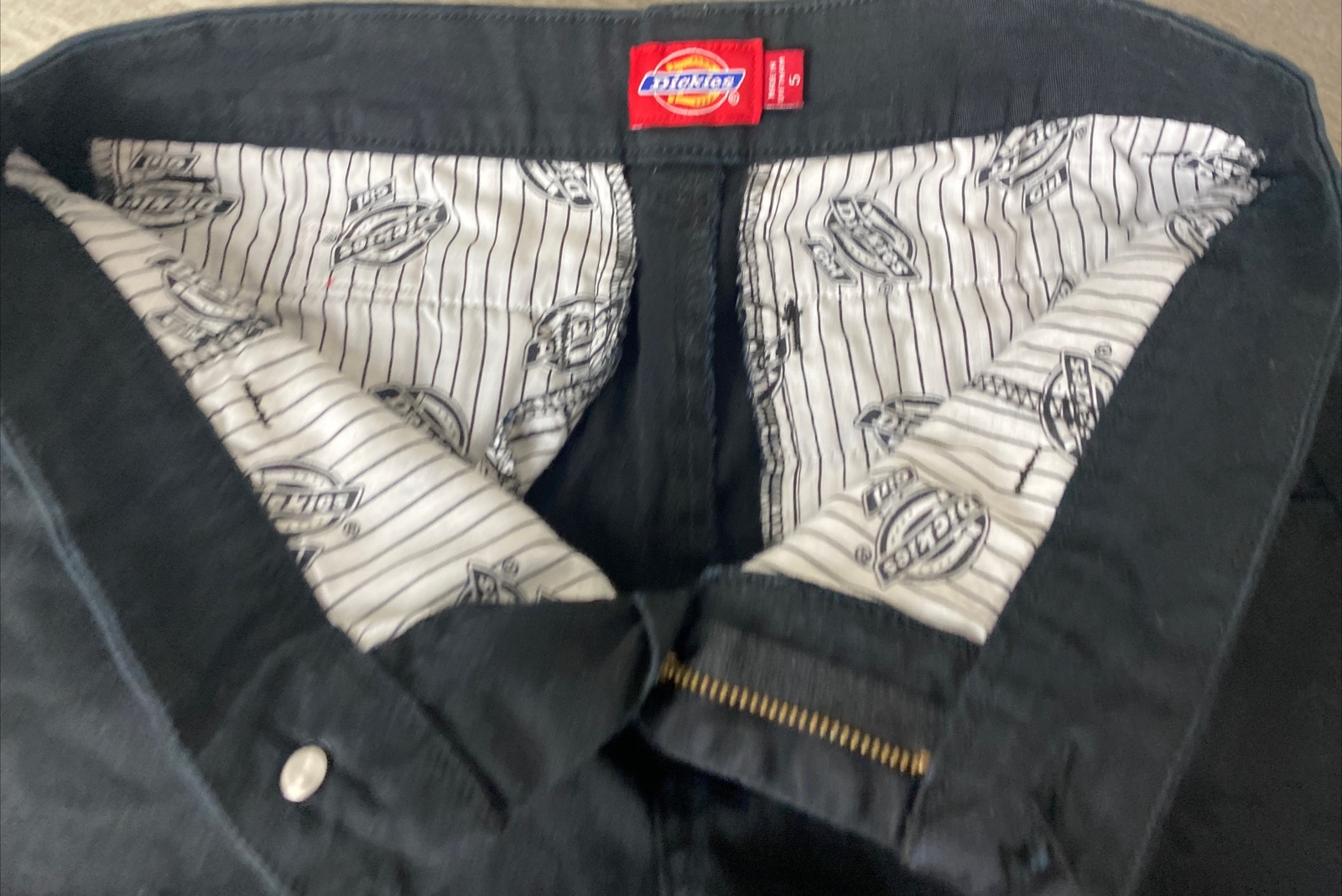 Dickies Front Relaxed Fit Uniform Casual Shorts Black Kids Size 5