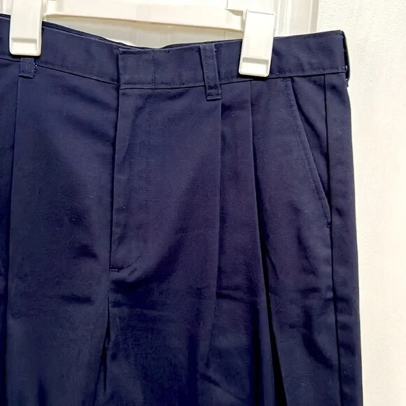 Very Dark Navy Blue Pleated Khaki School Uniform Shorts Boys Size 18 Husky