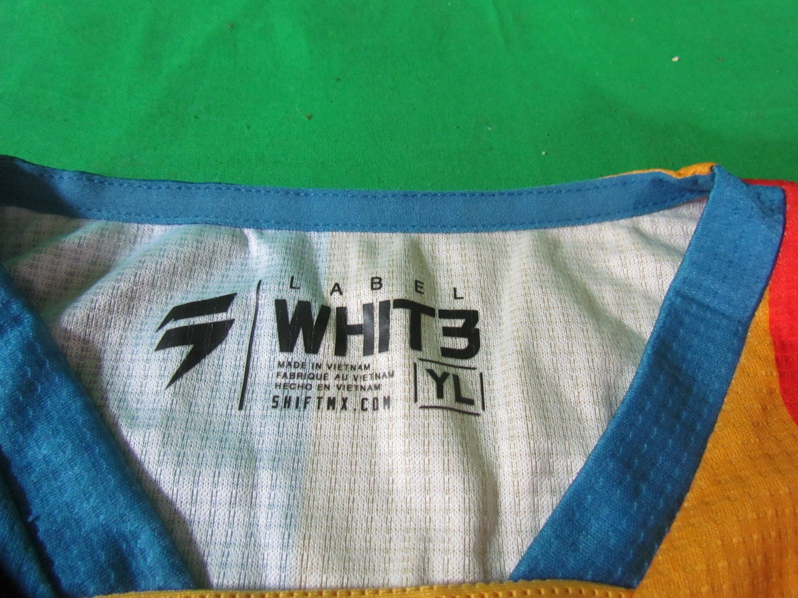 Shift WHIT3 Motocross MX ATV Jersey Youth Kids Size Large YL Nice Condition