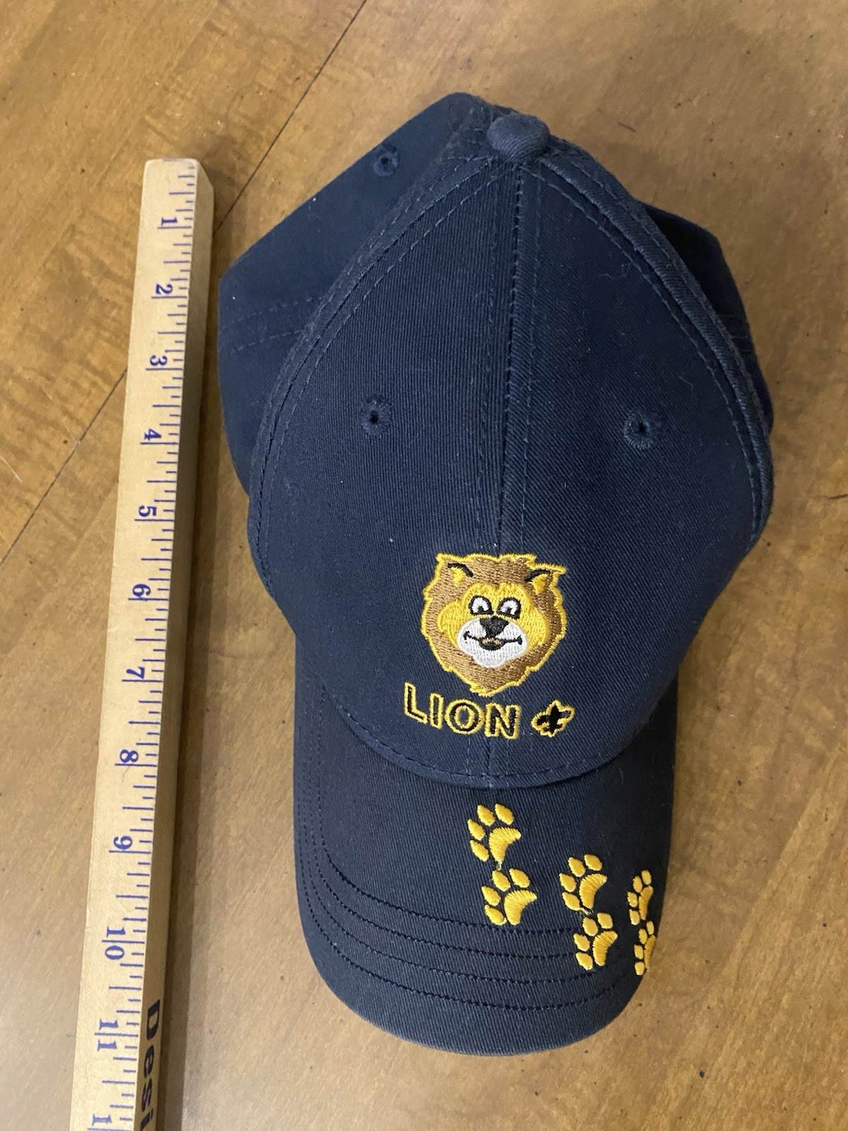 Cub Boy Scout Uniform Lion Hat Youth S/M Strap Back BSA Scouting America Navy