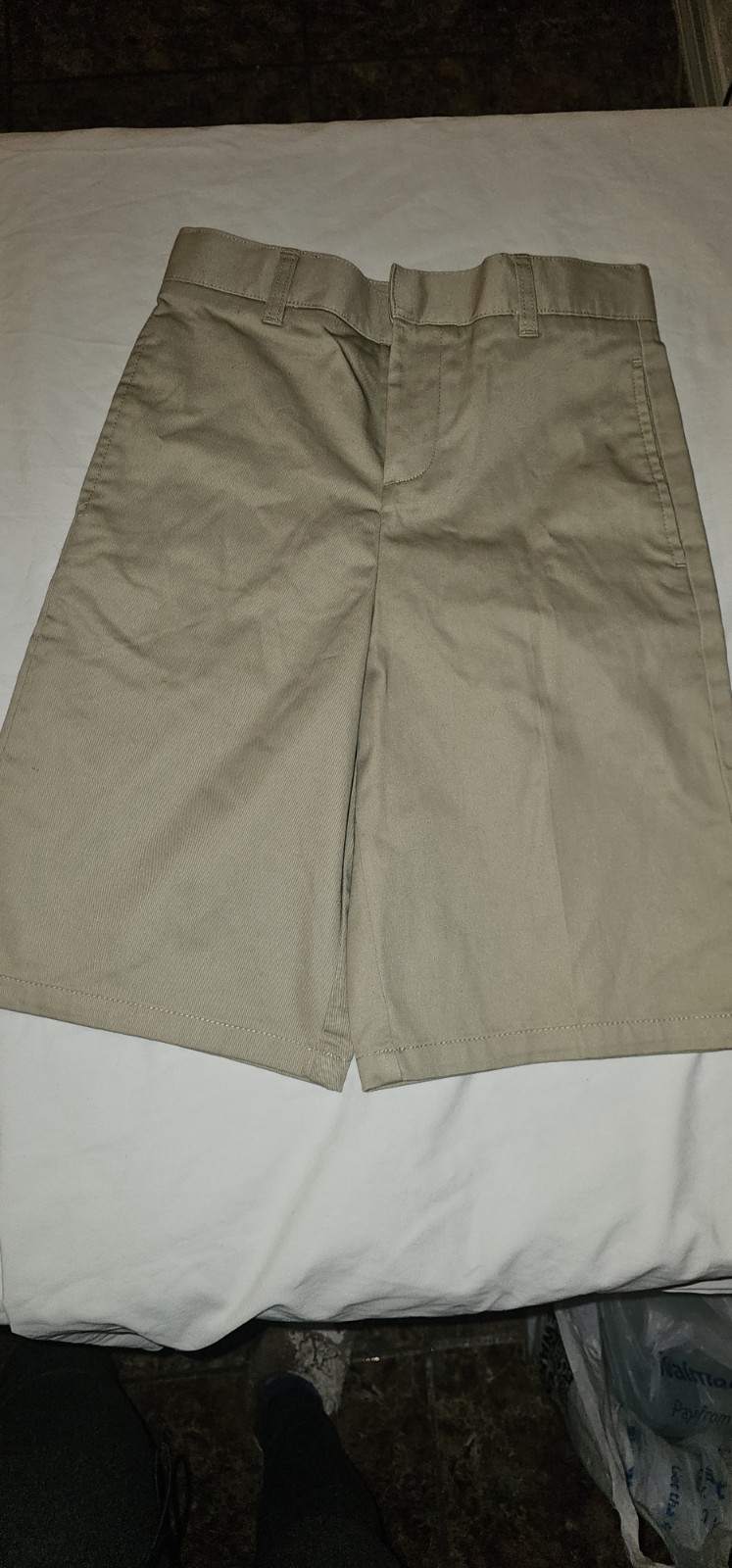 French Toast Youth Boy’s Performance Uniform Shorts Khaki 12 NWT