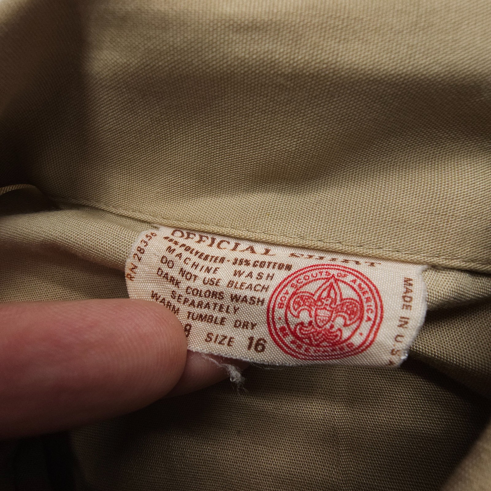 Vintage USA Boy Scouts Of America Boys Uniform Shirt Youth 16 Tan BSA Patches