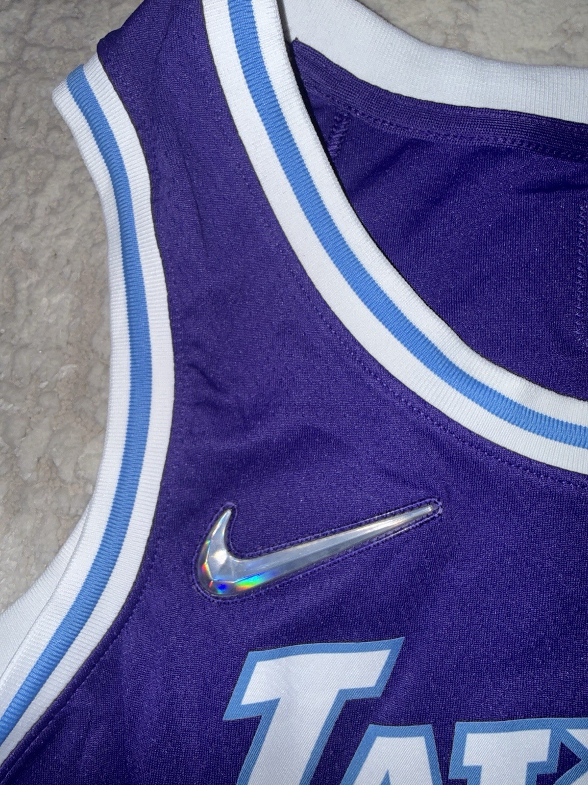 Los Angeles Lakers Nike Swingman City Edition Jersey Size Medium DB4067-504 NBA
