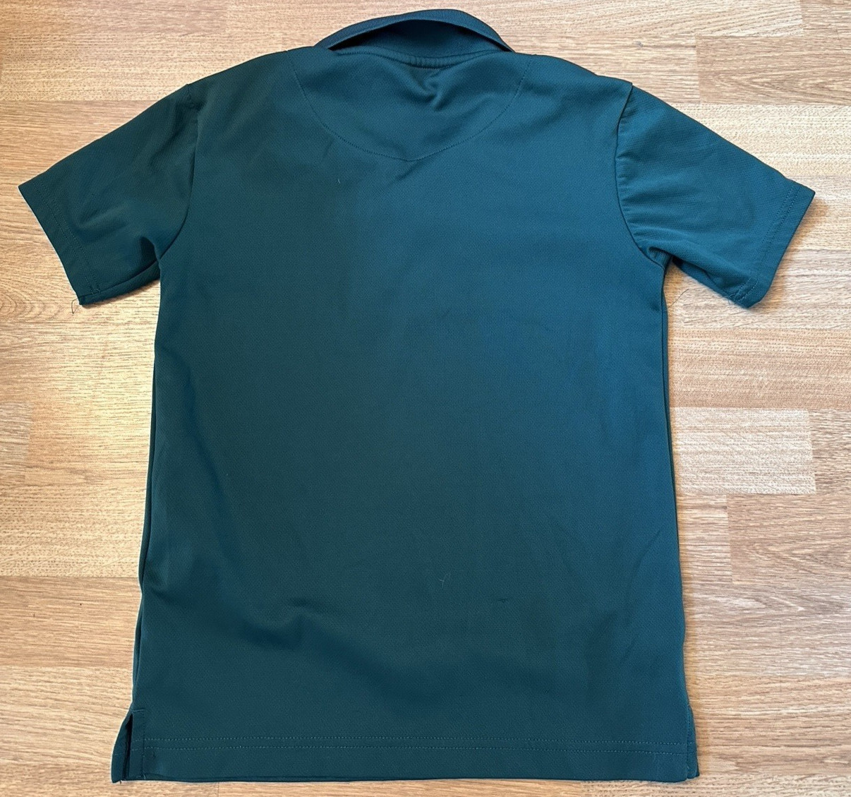 Lot of 2 IZOD Green & Navy Polo School Uniform Performance Shirts – Size M 10/12
