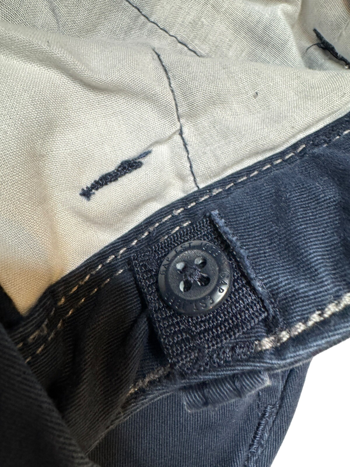 GAP Boy’s Navy Blue Chino School Uniform Shorts Size 10 w/ 9″ Inseam GUC