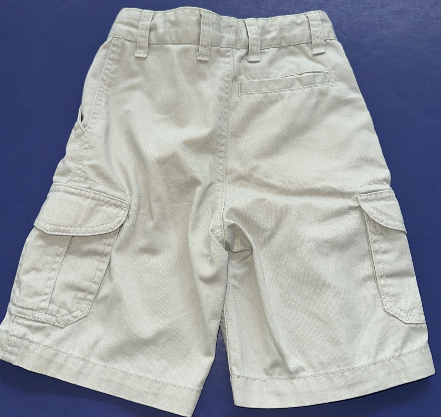 ‘FADED GLORY’ BOYS’ SIZE 5 BEIGE CARGO SHORTS W/ ADJ WAIST