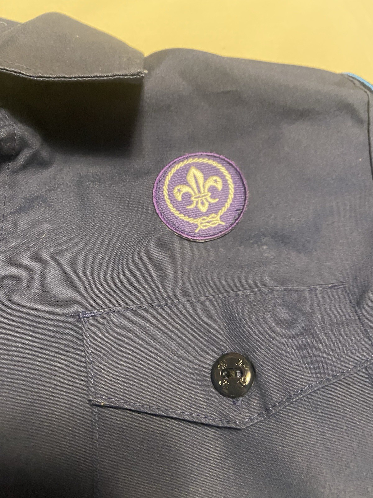 Boy Scouts Shirt Youth M Blue Uniform Top Official Youth Shirt Patches Boys