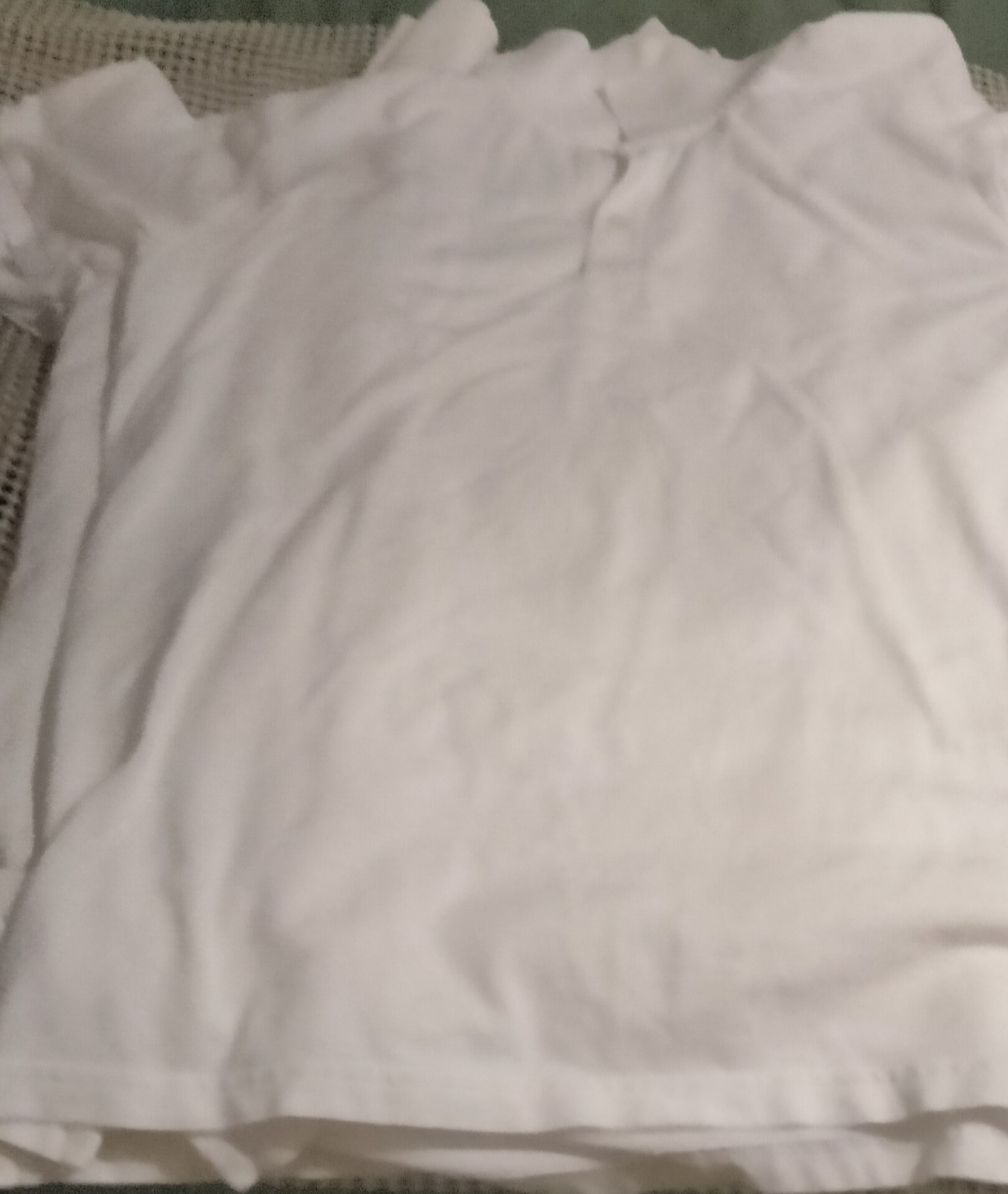 5 white polo children’s uniform shirts size 18 husky pre-owned no stains