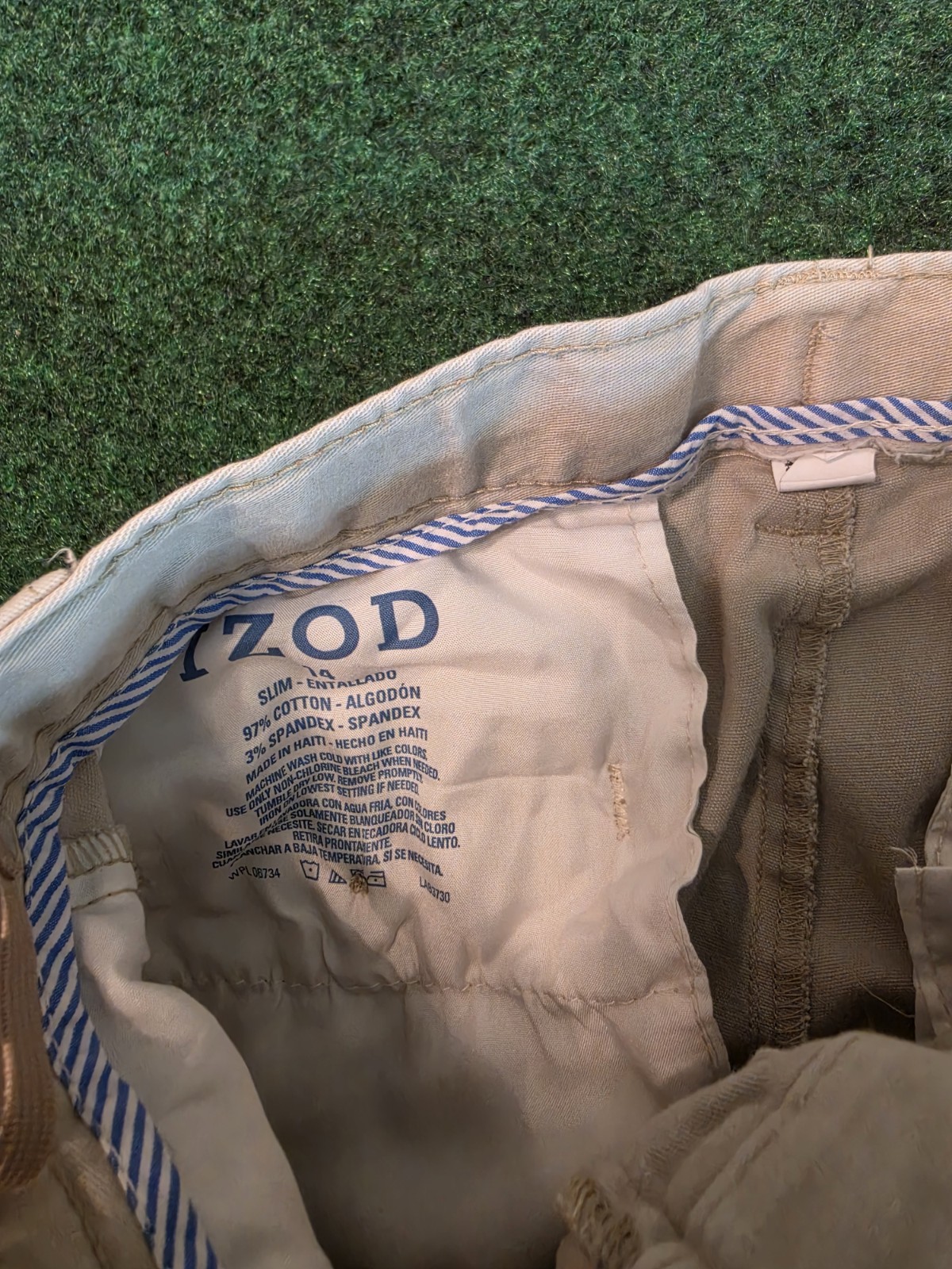 – L@@K – Boys Izod Light Beige Pleated School Uniform Pants Sz 14 Nice! –