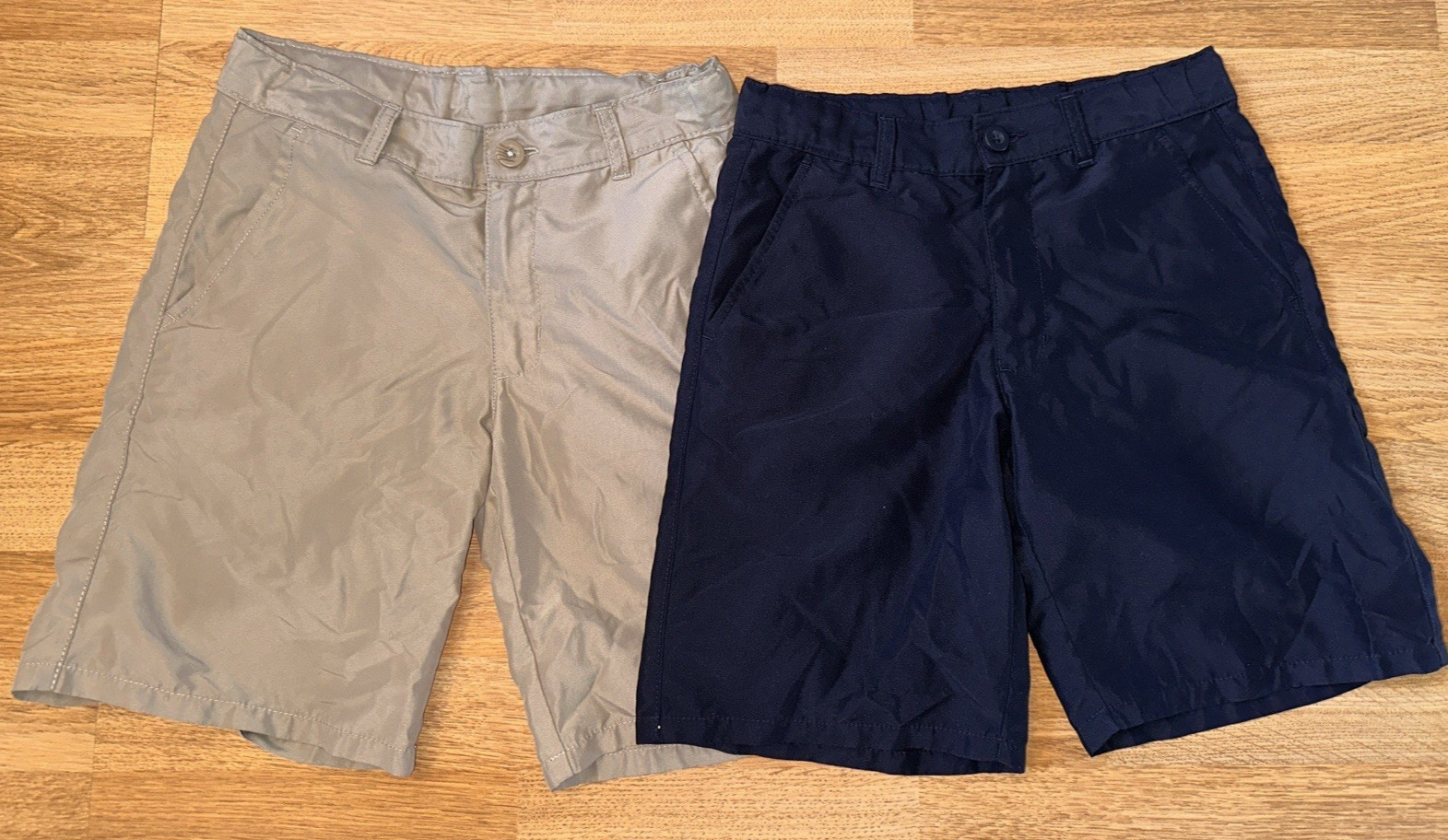 Lot of 2 Boys School Uniform Shorts – Chaps & IZOD – Tan & Navy -Size 10