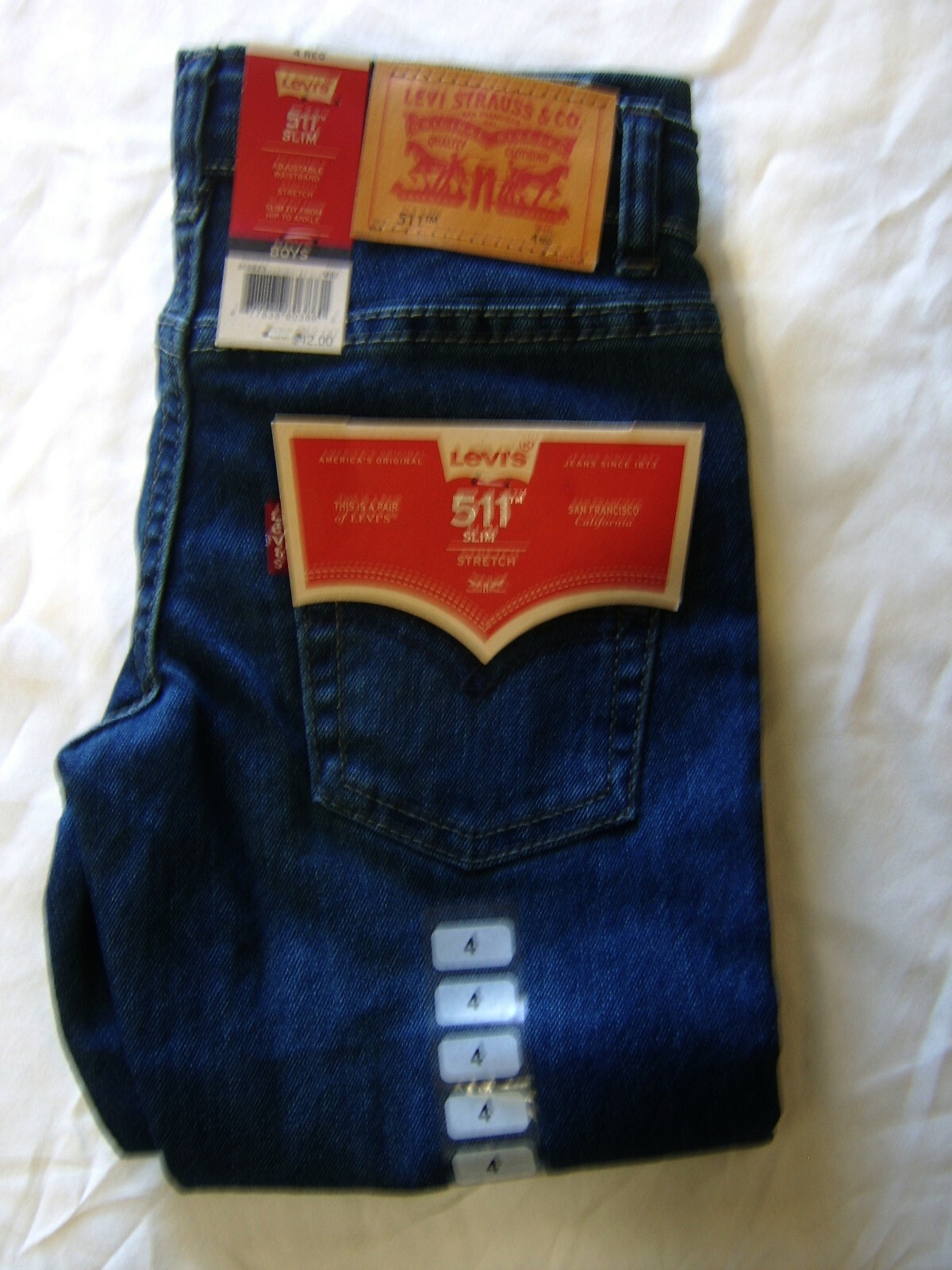BOY’S LEVI’S 511 SLIM JEANS NWT SIZE 4 REGULAR (SEE MEASUREMENTS) :B20-4
