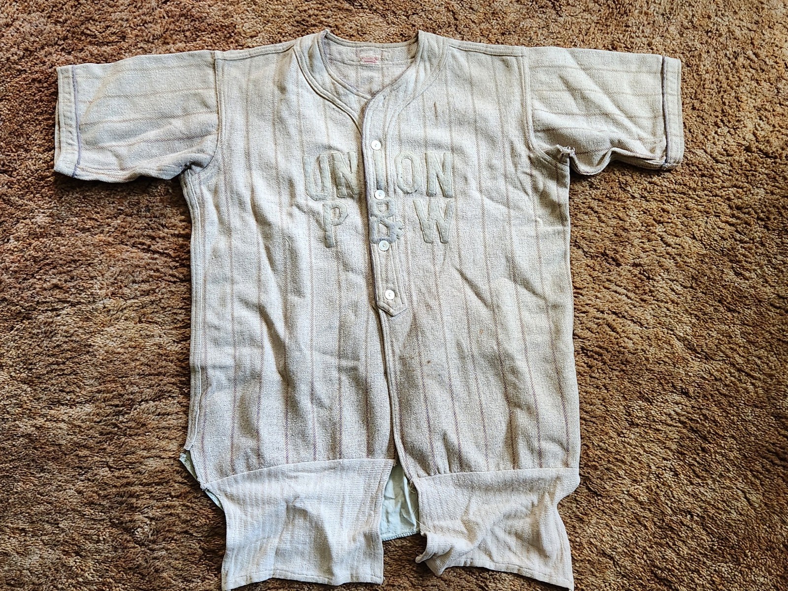 VINTAGE WINCHESTER BOYS BASEBALL UNIFORM ~ TRADE MARK SPORTSMEN HEADQUARTERS!
