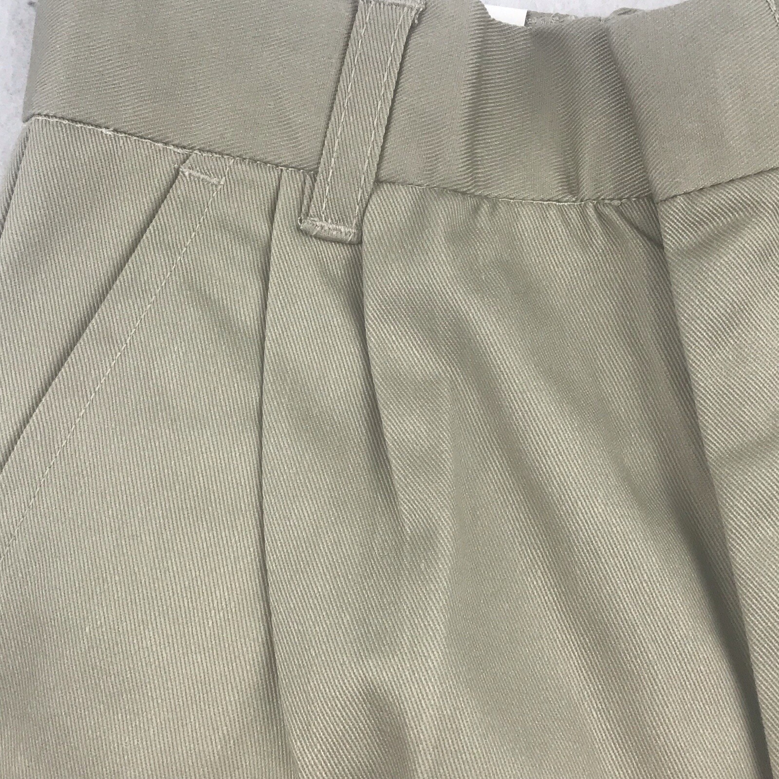 Authentic School Uniform Shorts Boys 7 Beige Elastic Waist Pleated Front NWT