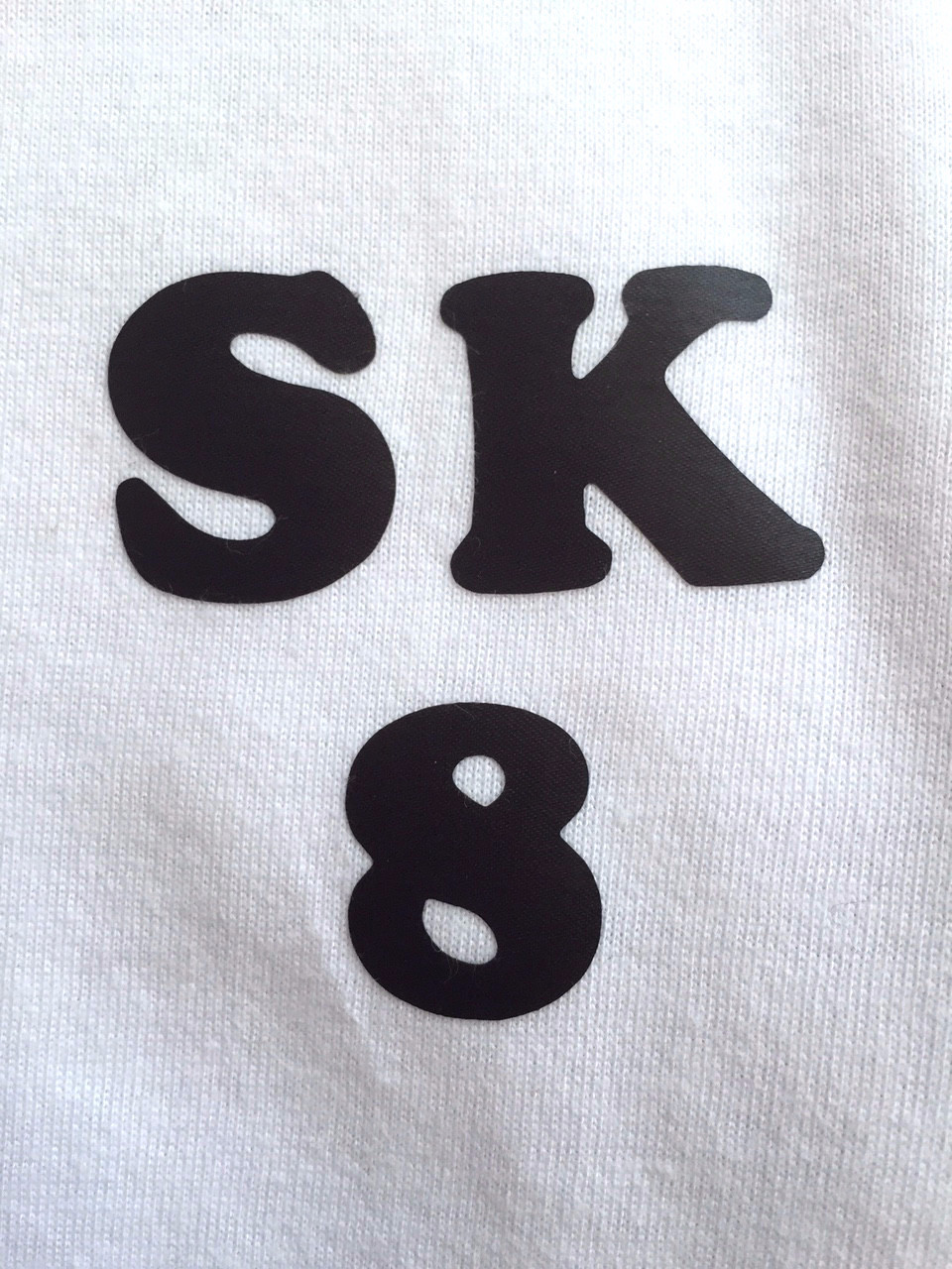 Iron-on Letters and Numbers great for Uniform and Sports Kits 25mm/1 Inch 4Pack