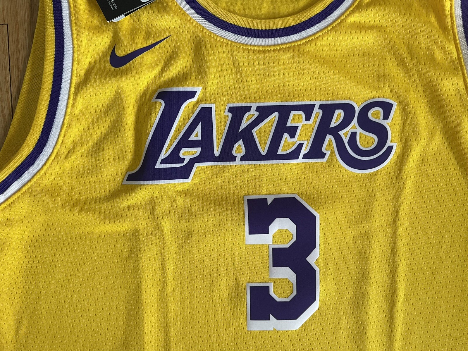 NWT Anthony Davis Lakers Nike Swingman Gold Jersey Size Youth XL 18-20