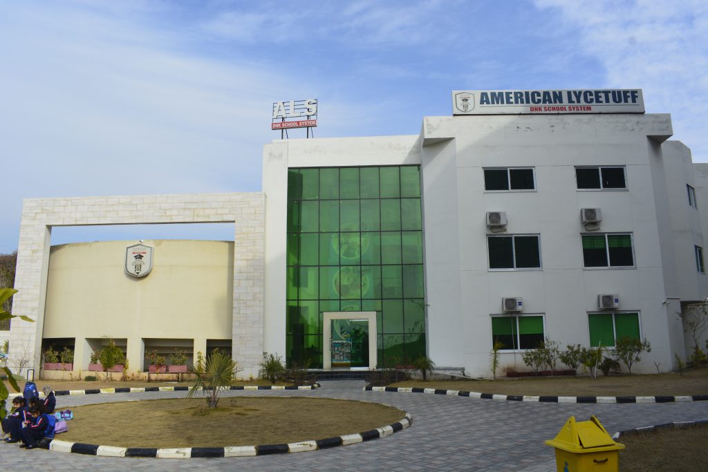 Best School in Pakistan - American Lycetuff Dnk 